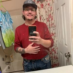 Meet your Posher, Dylan